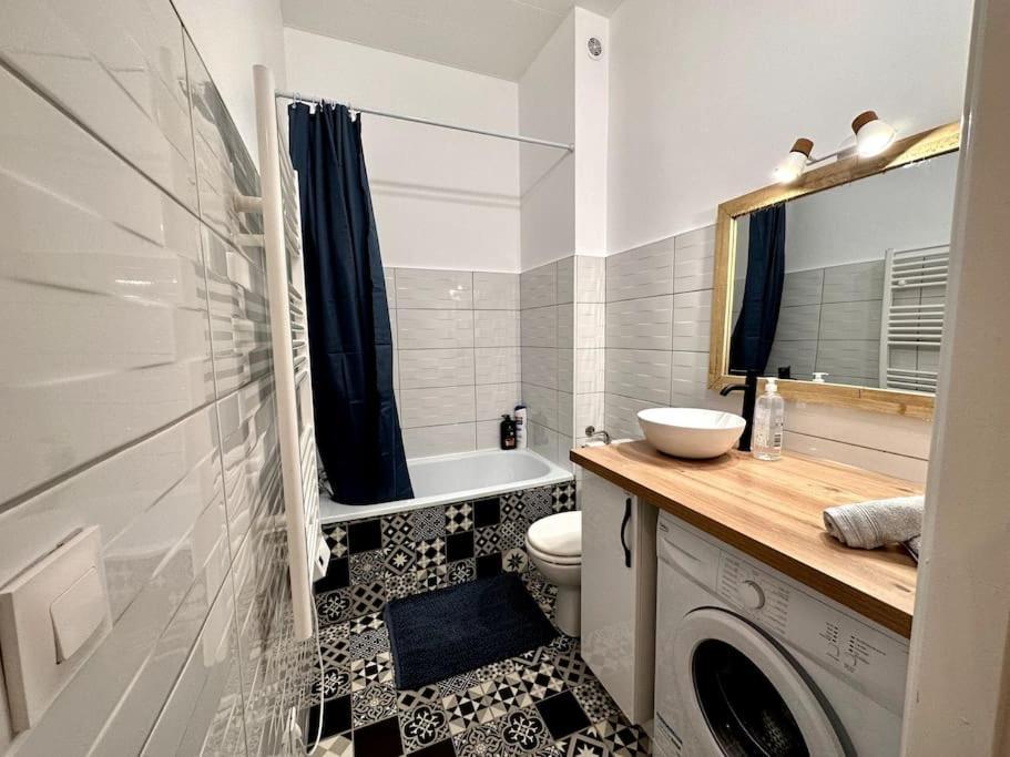 A0 Grand Appartement, Jaccuzi, Et Exterieur Thermal Artem A 200m Apartment *